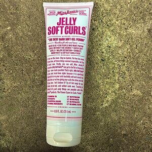 Soft curls styling gels